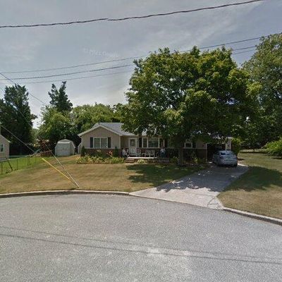 8 Wilson Dr, Northfield, NJ 08225