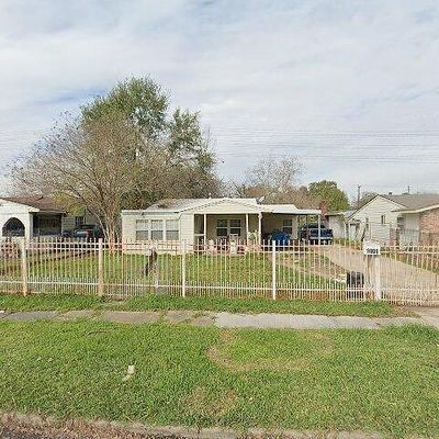 8009 Elrod St, Houston, TX 77017