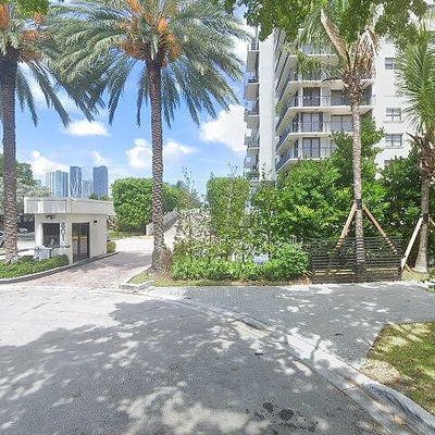 801 N Venetian Dr #208, Miami Beach, FL 33139