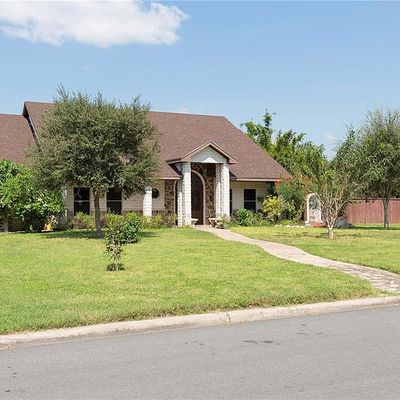 802 Country Ln, Weslaco, TX 78599