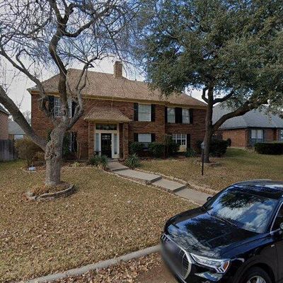 8020 Morning Ln, Fort Worth, TX 76123