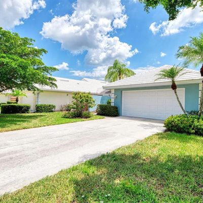 803 Harrington Lake Drive N, Venice, FL 34293