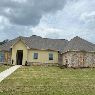 803 Trawler Circle, Brandon, MS 39047