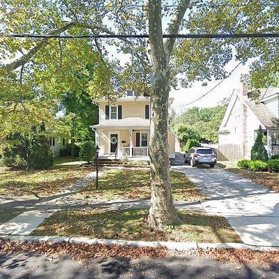 804 Princeton Ave, Haddonfield, NJ 08033