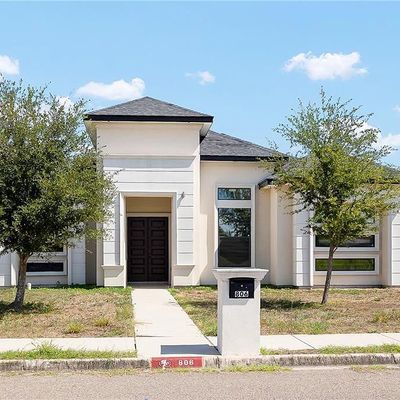 806 N Bluebonnet St, Mission, TX 78573