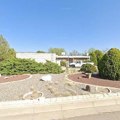 806 Oreja De Oro Dr Se, Rio Rancho, NM 87124