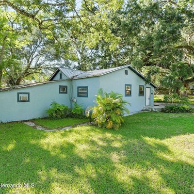 806 Schoolhouse St, Brooksville, FL 34601