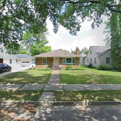 806 Vincent Ave N, Minneapolis, MN 55411