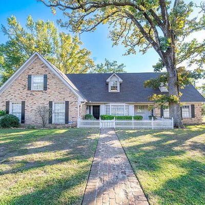 809 Madelaine Drive, Gilmer, TX 75644