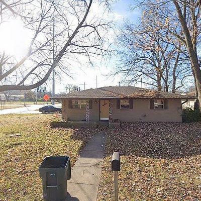 809 W Kelley St, Fayetteville, AR 72703