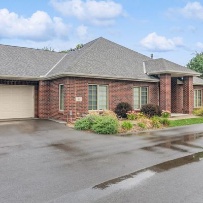 81 Deerwood Ct, Hudson, WI 54016