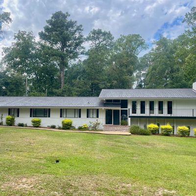 810 5 Th Ave, Eastman, GA 31023