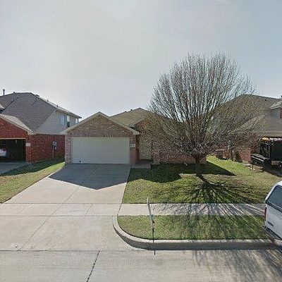 810 Gillon Dr, Arlington, TX 76001