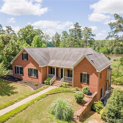 810 Steamboat Ln, Heathsville, VA 22473