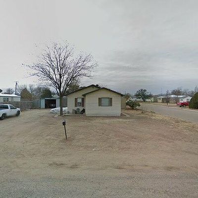 811 4 Th St, Abernathy, TX 79311