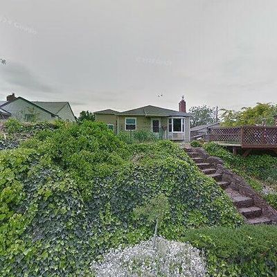 812 W 8 Th St, The Dalles, OR 97058