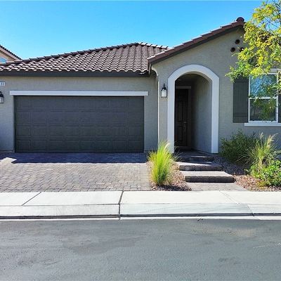 8133 Minavalle Ave, Las Vegas, NV 89113