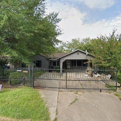 8142 Herschelwood St, Houston, TX 77033