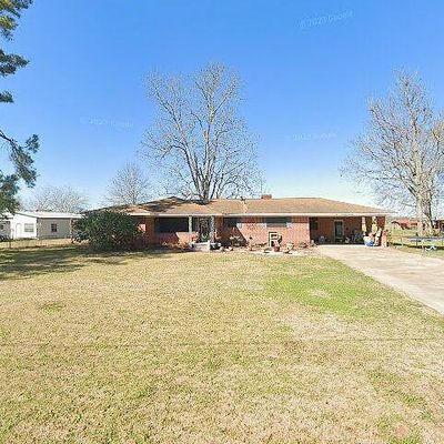 815 Couvillion St, Moreauville, LA 71355