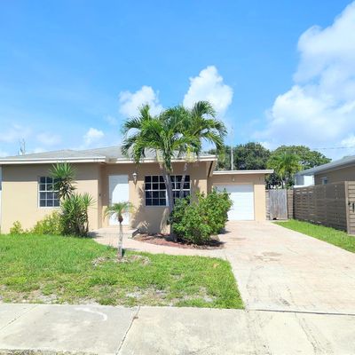 815 N Ocean Breeze, Lake Worth Beach, FL 33460