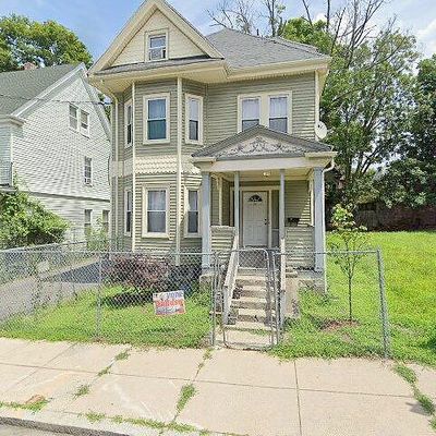 92 Willowwood St, Dorchester Center, MA 02124