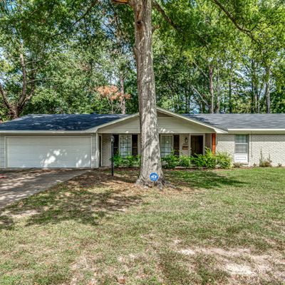 920 Briarfield Rd, Jackson, MS 39211