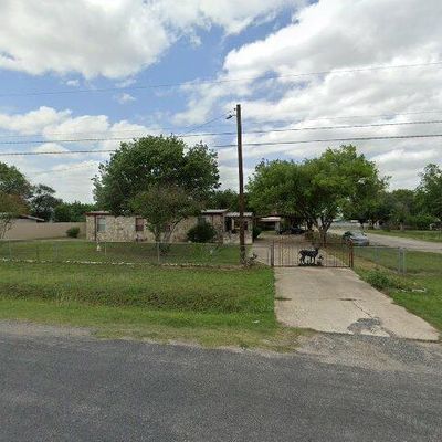 9208 Bronze Cyn, Atascosa, TX 78002