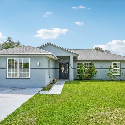 921 Jarmilla Ln, Fort Myers, FL 33905