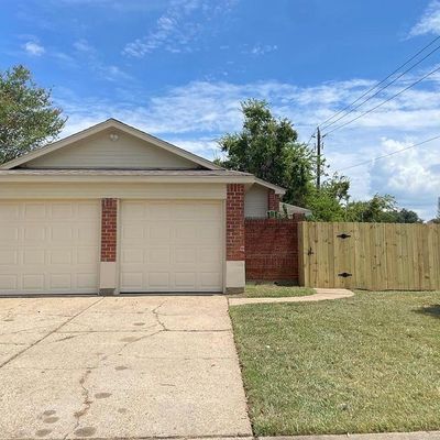 922 Littleport Ln, Channelview, TX 77530