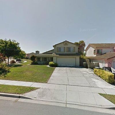 928 Sloat Dr, Salinas, CA 93907