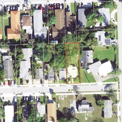 953 Ne 37 Th St, Oakland Park, FL 33334