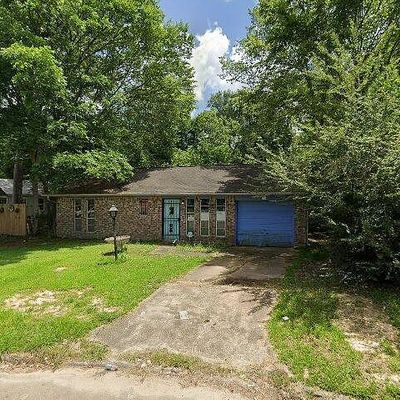 9702 Trumpet St, Houston, TX 77078