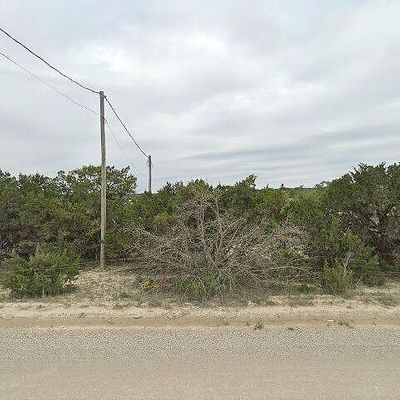 989 Oil Wl, Pipe Creek, TX 78063