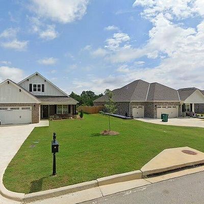 99 Quail Run Ave, Smiths Station, AL 36877