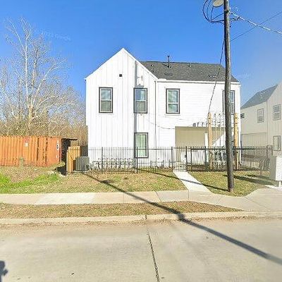 9902 Clark Rd #E, Houston, TX 77076