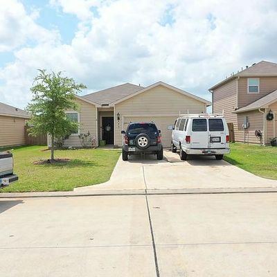 995 Lake View Cir W, Brookshire, TX 77423