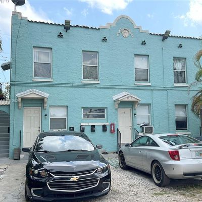 Address Withheld, Miami, FL 33145