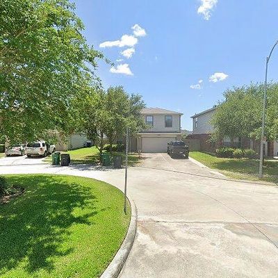 8946 Summerset Meadow Ct, Houston, TX 77075