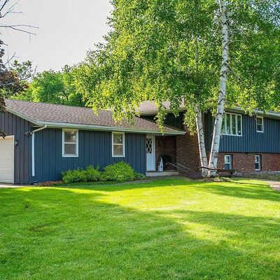 900 13th Avenue, Willmar, MN 56201