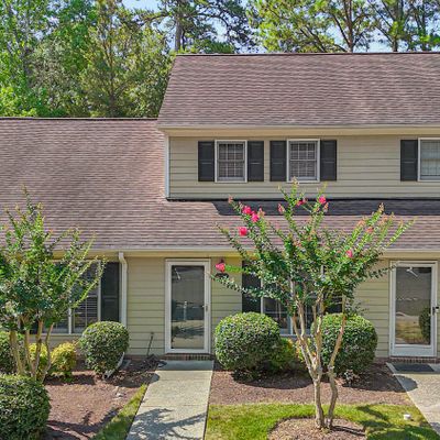 904 Gatehouse Ln, Durham, NC 27707