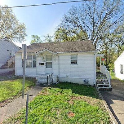 904 Windsor St, Boonville, MO 65233