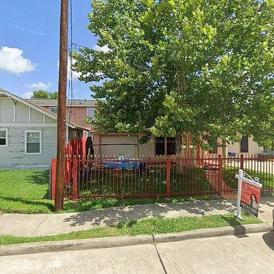 910 Coronado St, Houston, TX 77009