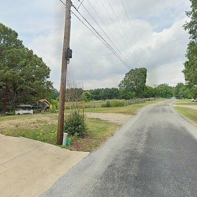 Uptonville, Mercer, TN 38392