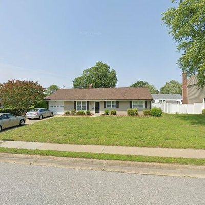 1 Denver Cir, Hampton, VA 23666