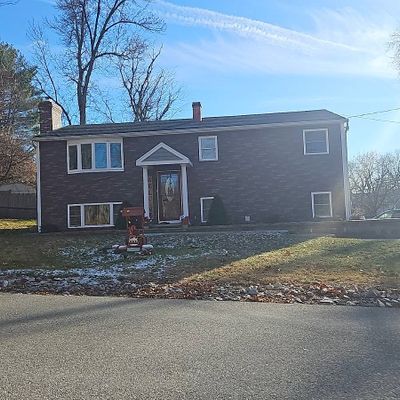 1 Daw St, Hudson, NH 03051