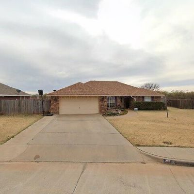 10 Mattie Cir, Wichita Falls, TX 76310