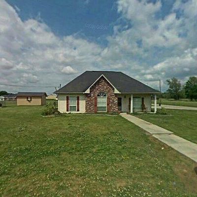 100 Tiffany St, Plattenville, LA 70393