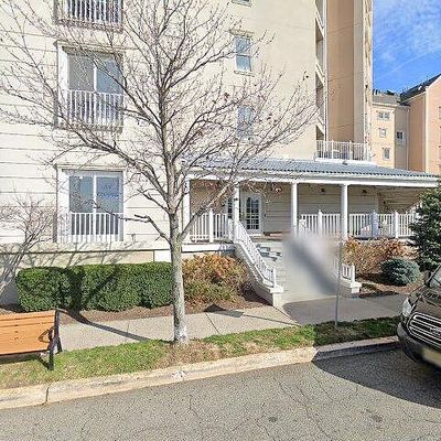 100 32 Shearwater Ct E #32, Jersey City, NJ 07305