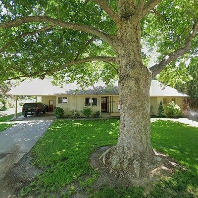 1008 Elm St, Prosser, WA 99350