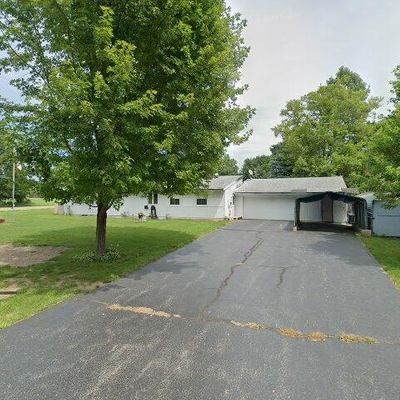 N6292 E Lakeshore Dr, Burlington, WI 53105